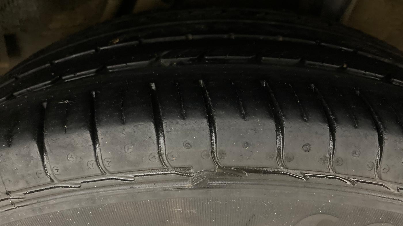 2017 Honda WR-V 1.2L I-VTEC VX MT, Petrol, Manual, 41,213 km, Left Rear Tyre Tread