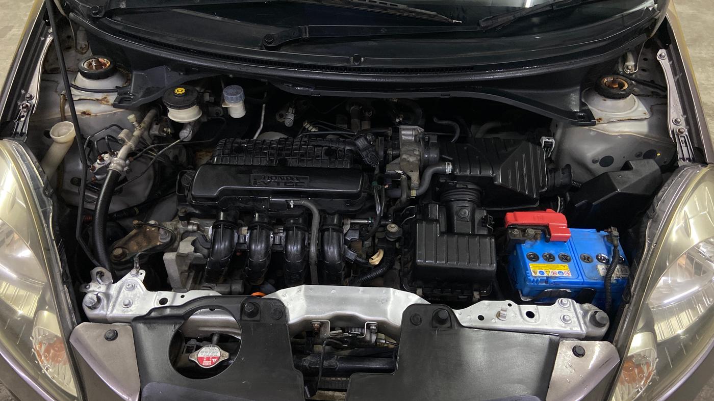 2013 Honda Brio S MT, Petrol, Manual, 70,495 km, Engine View