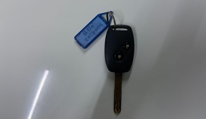 2013 Honda Brio S MT, Petrol, Manual, 70,495 km, Key Close Up