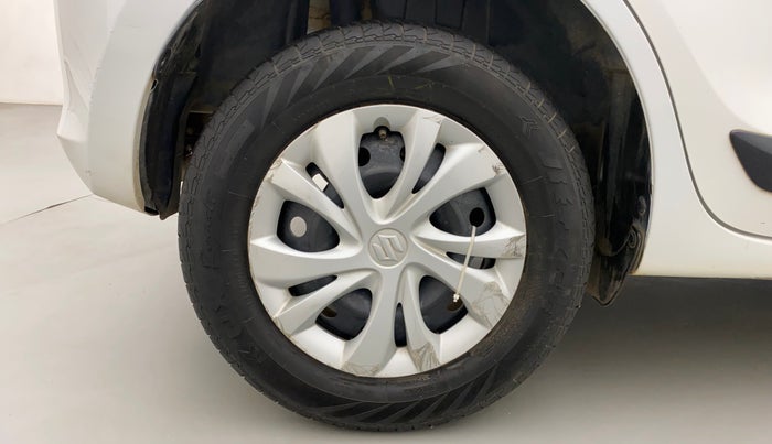 2021 Maruti Swift VXI, Petrol, Manual, 35,038 km, Right Rear Wheel