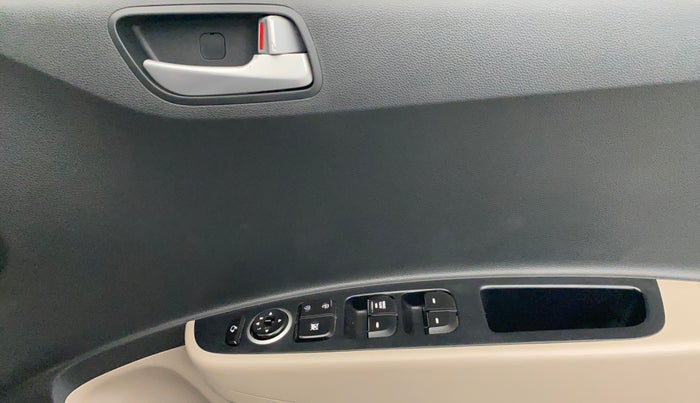 2019 Hyundai Xcent SX 1.2, Petrol, Manual, 50,276 km, Driver Side Door Panels Control