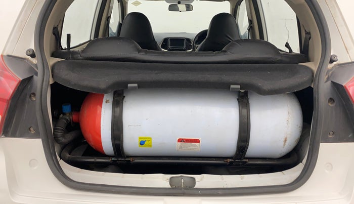 2019 Hyundai NEW SANTRO SPORTZ CNG, CNG, Manual, 1,38,197 km, Boot Inside