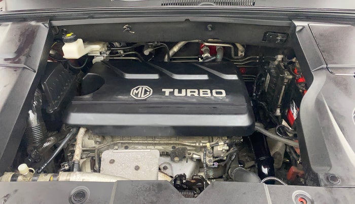 2020 MG HECTOR SMART HYBRID 1.5 PETROL, Petrol, Manual, 66,215 km, Engine View