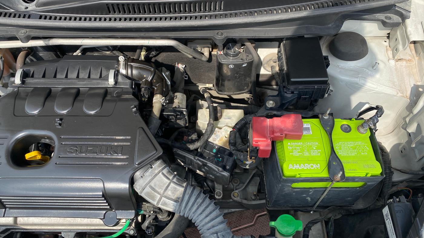 2015 Maruti Celerio VXI AMT, Petrol, Automatic, 19,618 km, Engine View - Left