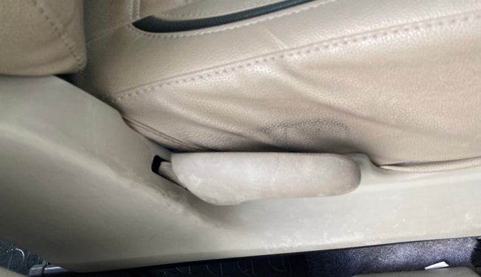 2015 Maruti Celerio VXI AMT, Petrol, Automatic, 19,618 km, Driver Side Adjustment Panel