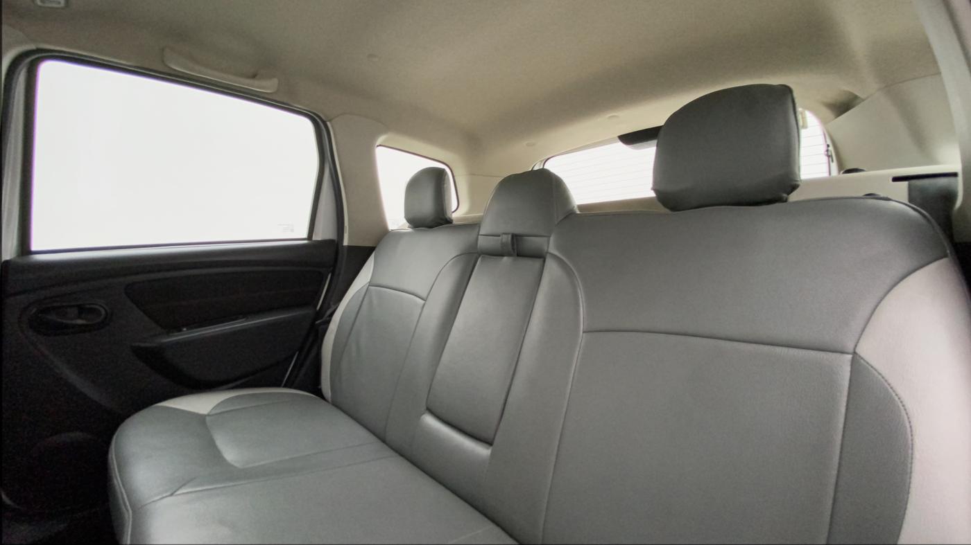 2018 Renault Duster RXS CVT, Petrol, Automatic, 72,891 km, Right Side Rear Door Cabin