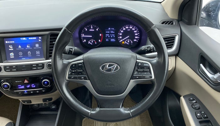 2018 Hyundai Verna 1.6 SX (O) CRDI MT, Diesel, Manual, 83,383 km, Steering Wheel Close Up
