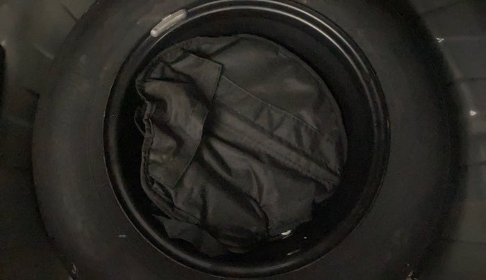 2024 Tata PUNCH ACCOMPLISHED SUNROOF MT, Petrol, Manual, 8,776 km, Spare Tyre