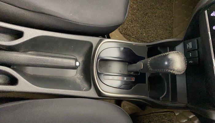 2014 Honda City 1.5L I-VTEC VX CVT, Petrol, Automatic, 1,11,585 km, Gear Lever
