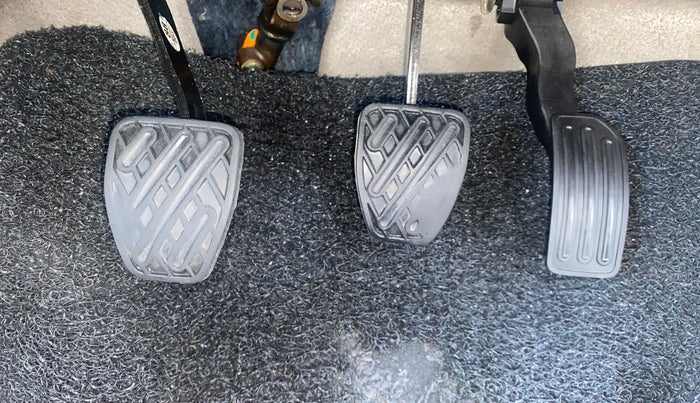 2014 Renault Pulse RXZ DIESEL, Diesel, Manual, 54,920 km, Pedals