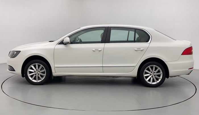 2015 Skoda Superb ELEGANCE 1.8 TSI MT, Petrol, Manual, 54,465 km, Left Side
