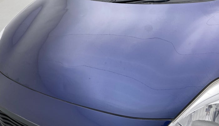 2019 Maruti Swift VXI AMT, Petrol, Automatic, 42,455 km, Bonnet (hood) - Minor scratches