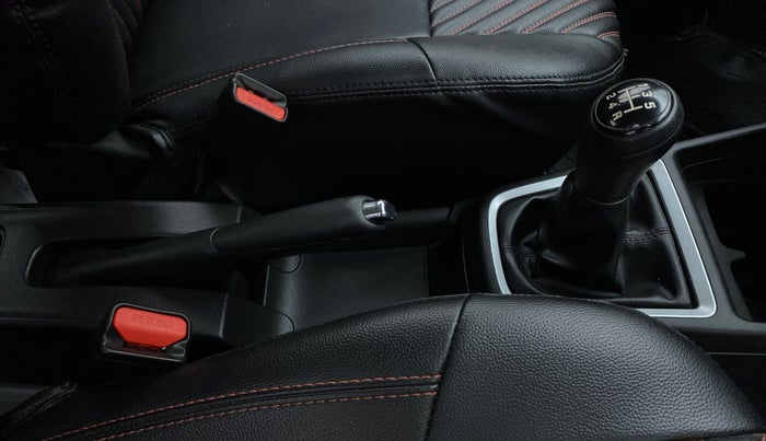 2020 Maruti Swift VXI, Petrol, Manual, 4,969 km, Gear Lever