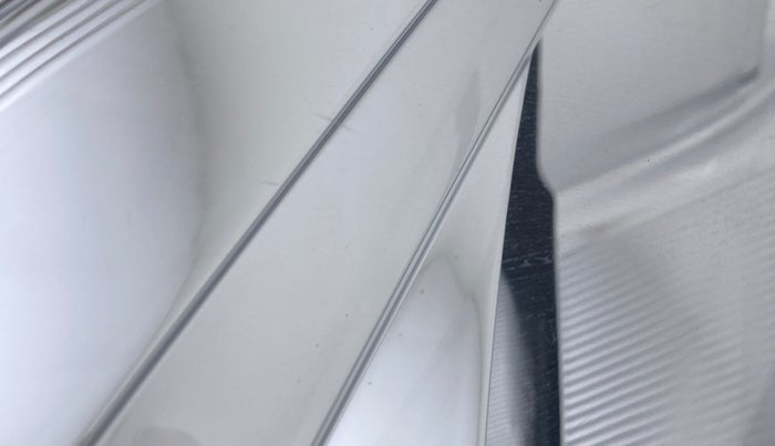 2020 Maruti Swift VXI, Petrol, Manual, 4,969 km, Right headlight - Minor scratches