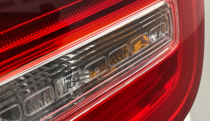 2020 Maruti Swift VXI, Petrol, Manual, 4,969 km, Right tail light - Minor scratches