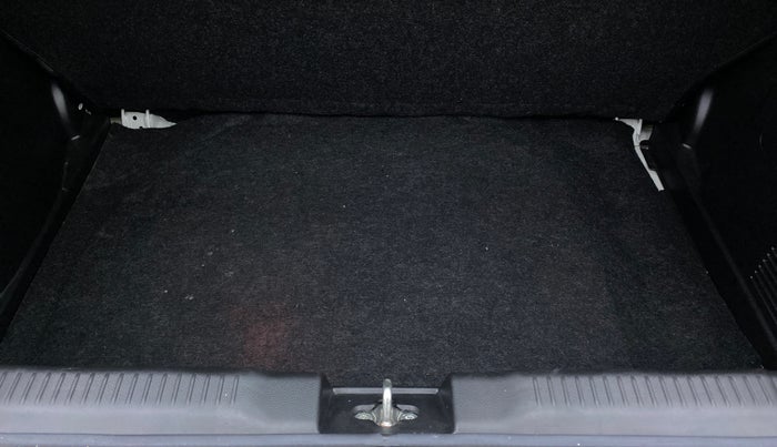 2020 Maruti Swift VXI, Petrol, Manual, 4,969 km, Boot Inside