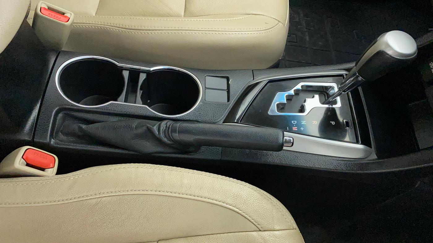 2016 Toyota Corolla Altis VL CVT PETROL, Petrol, Automatic, 35,087 km, Gear Lever