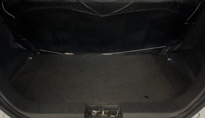 2017 Maruti Alto 800 LXI, Petrol, Manual, 18,607 km, Boot Inside