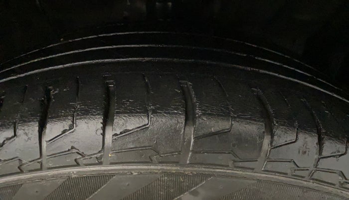 2021 Hyundai Creta SX 1.5 PETROL, Petrol, Manual, 52,417 km, Right Front Tyre Tread