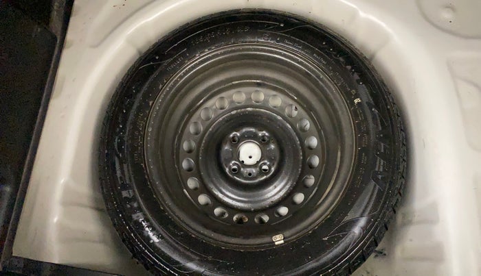 2015 Maruti Baleno SIGMA PETROL 1.2, Petrol, Manual, 86,889 km, Spare Tyre