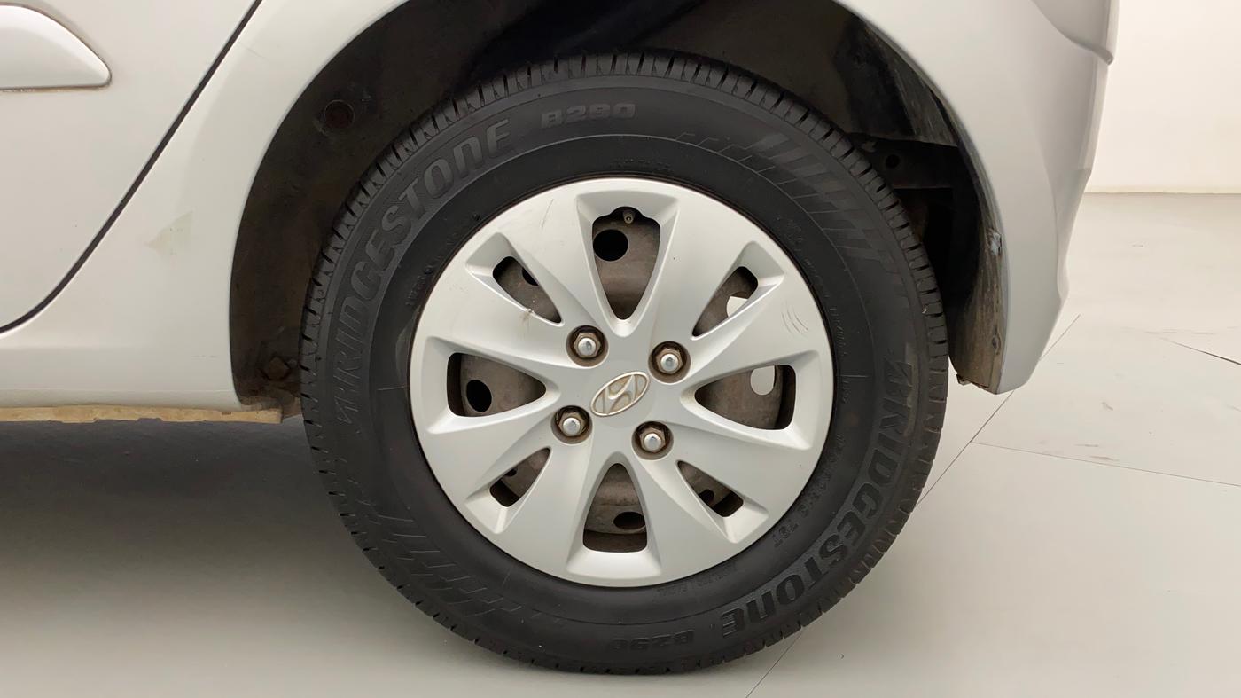 2013 Hyundai i10 SPORTZ 1.2, Petrol, Manual, 81,110 km, Left Rear Wheel