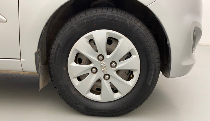 2013 Hyundai i10 SPORTZ 1.2, Petrol, Manual, 81,110 km, Right Front Wheel
