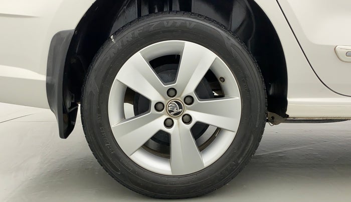2020 Skoda Rapid 1.0 AMBITION TSI MT, Petrol, Manual, 45,347 km, Right Rear Wheel