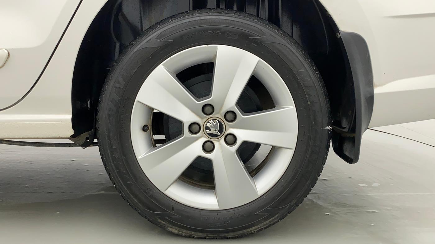 2020 Skoda Rapid 1.0 AMBITION TSI MT, Petrol, Manual, 45,347 km, Left Rear Wheel