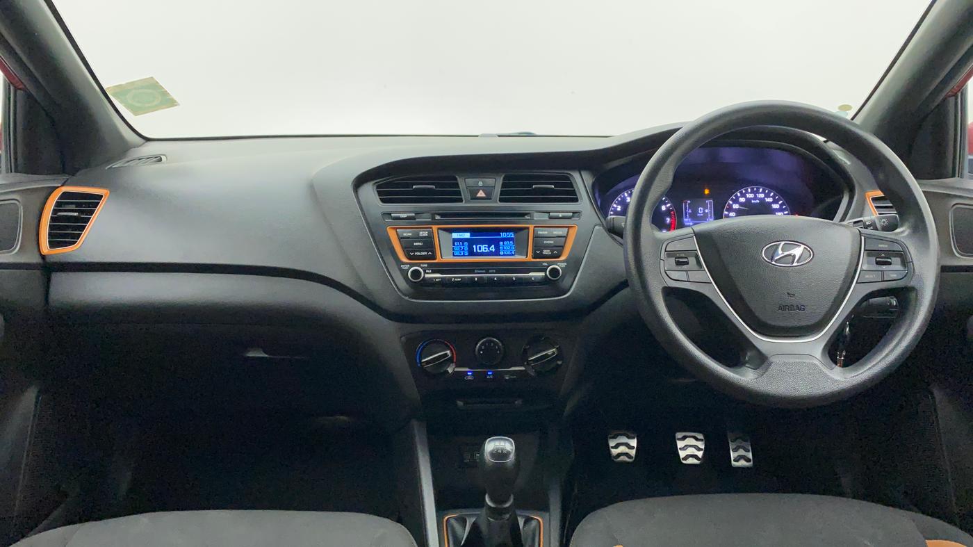 2015 Hyundai i20 Active 1.2 S, Petrol, Manual, 65,138 km, Dashboard