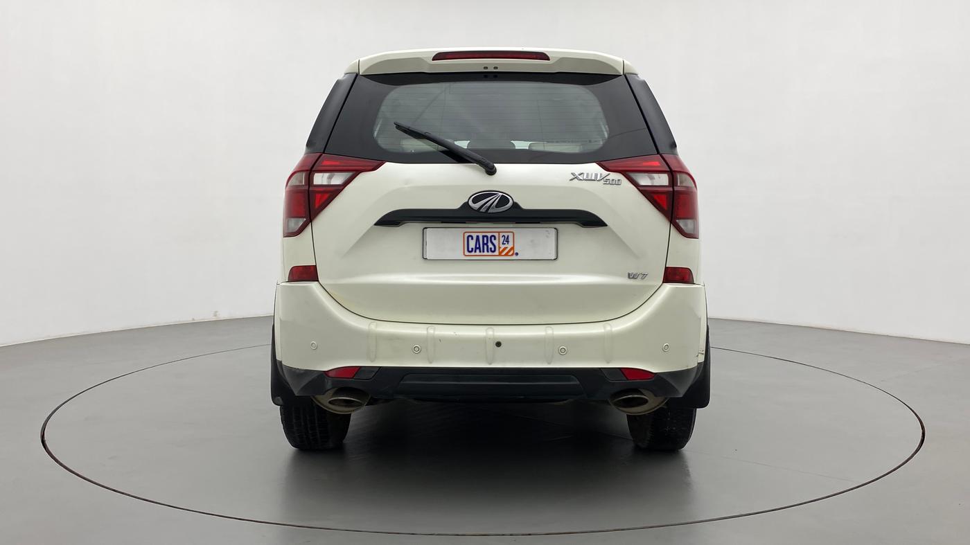 2019 Mahindra XUV500 W7, Diesel, Manual, 22,940 km, Back/Rear
