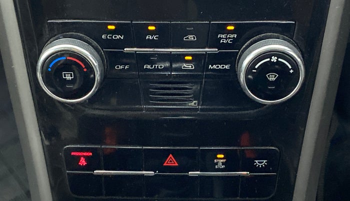 2019 Mahindra XUV500 W7, Diesel, Manual, 22,940 km, Automatic Climate Control
