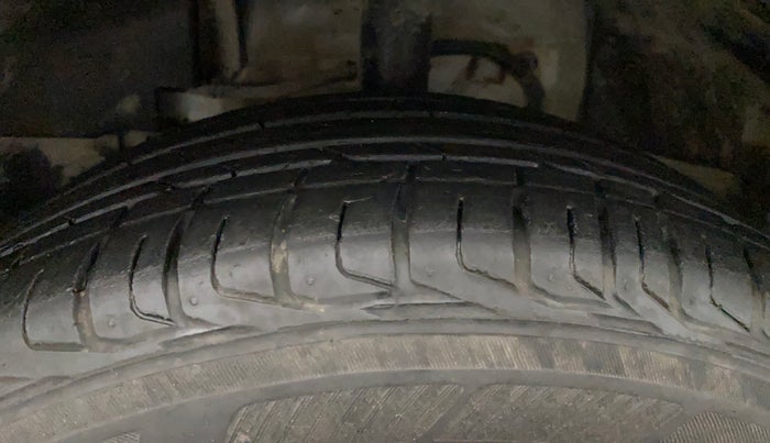 2024 Tata NEXON CREATIVE + AMT 1.5 DIESEL, Diesel, Automatic, 19,882 km, Left Front Tyre Tread