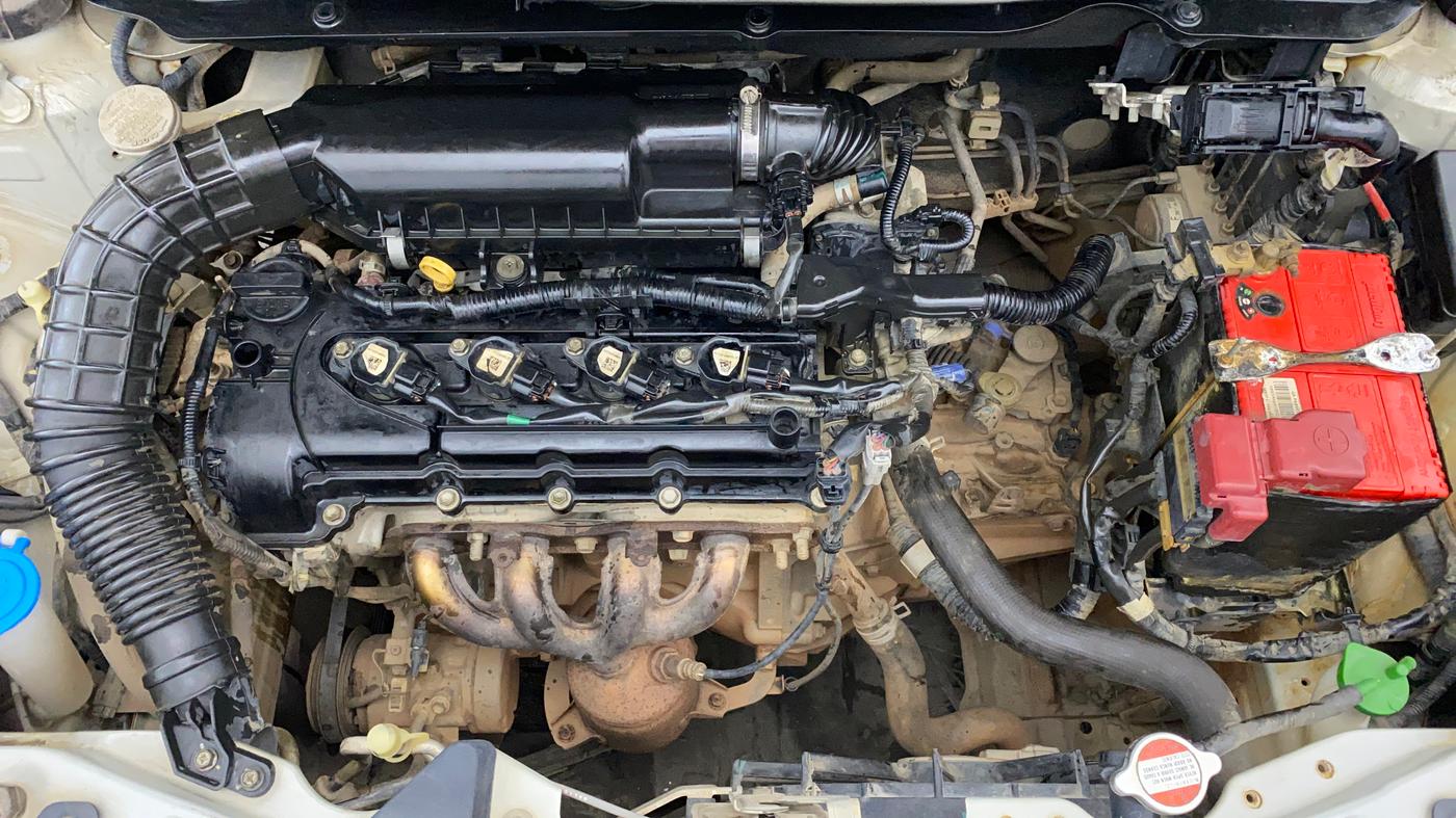 2019 Maruti Swift VXI, Petrol, Manual, 1,19,266 km, Engine View