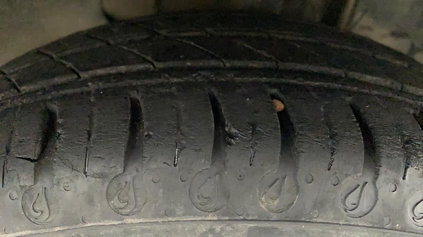 2020 Tata Tiago XZ PETROL, Petrol, Manual, 32,771 km, Right Front Tyre Tread