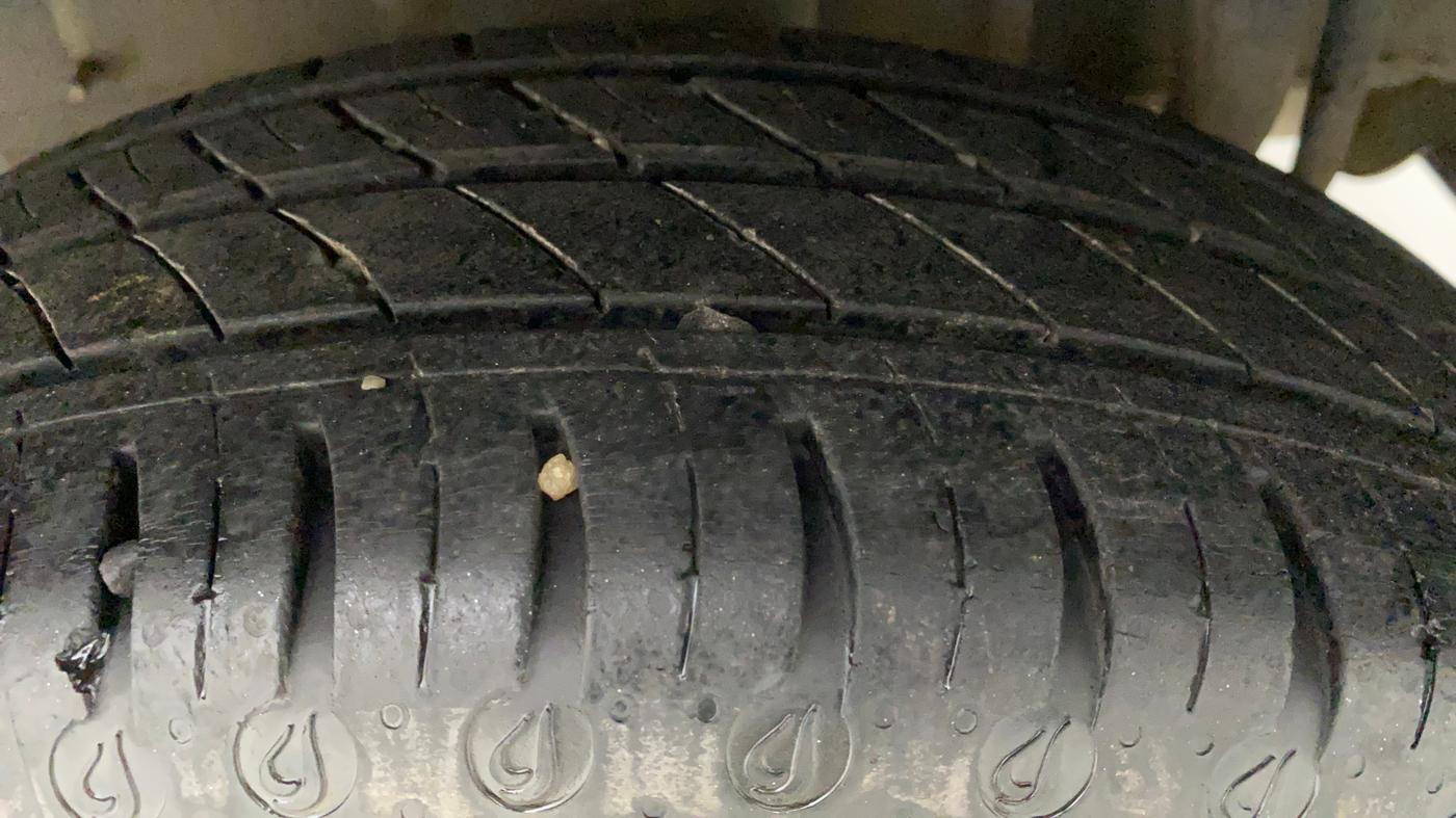 2020 Tata Tiago XZ PETROL, Petrol, Manual, 32,771 km, Left Rear Tyre Tread