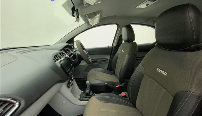 2020 Tata Tiago XZ PETROL, Petrol, Manual, 32,771 km, Right Side Front Door Cabin