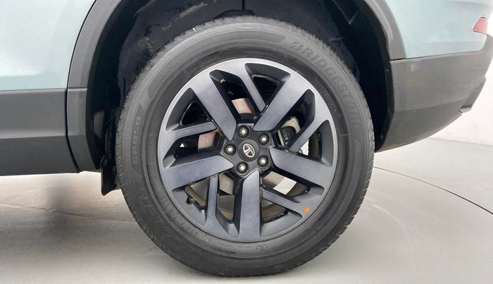 2021 Tata Safari XZA+  KRYOTEC, Diesel, Automatic, 14,990 km, Left Rear Wheel