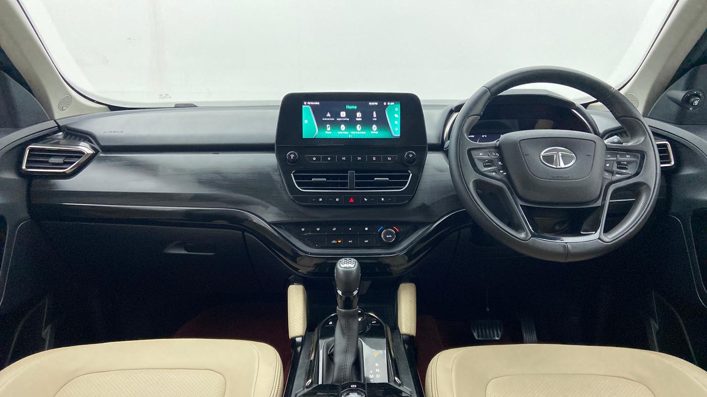 2021 Tata Safari XZA+  KRYOTEC, Diesel, Automatic, 14,990 km, Dashboard