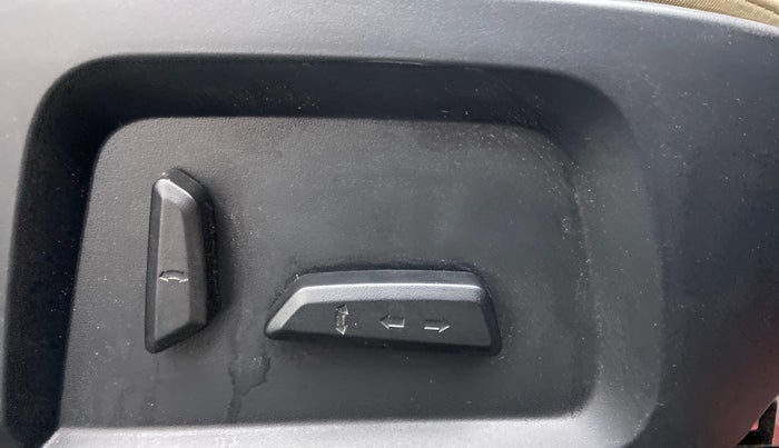 2021 Tata Safari XZA+  KRYOTEC, Diesel, Automatic, 14,990 km, Electrically Adjustable Driver's Seat
