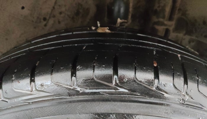 2021 Tata NEXON XZ PLUS (O) PETROL, Petrol, Manual, 40,772 km, Left Rear Tyre Tread