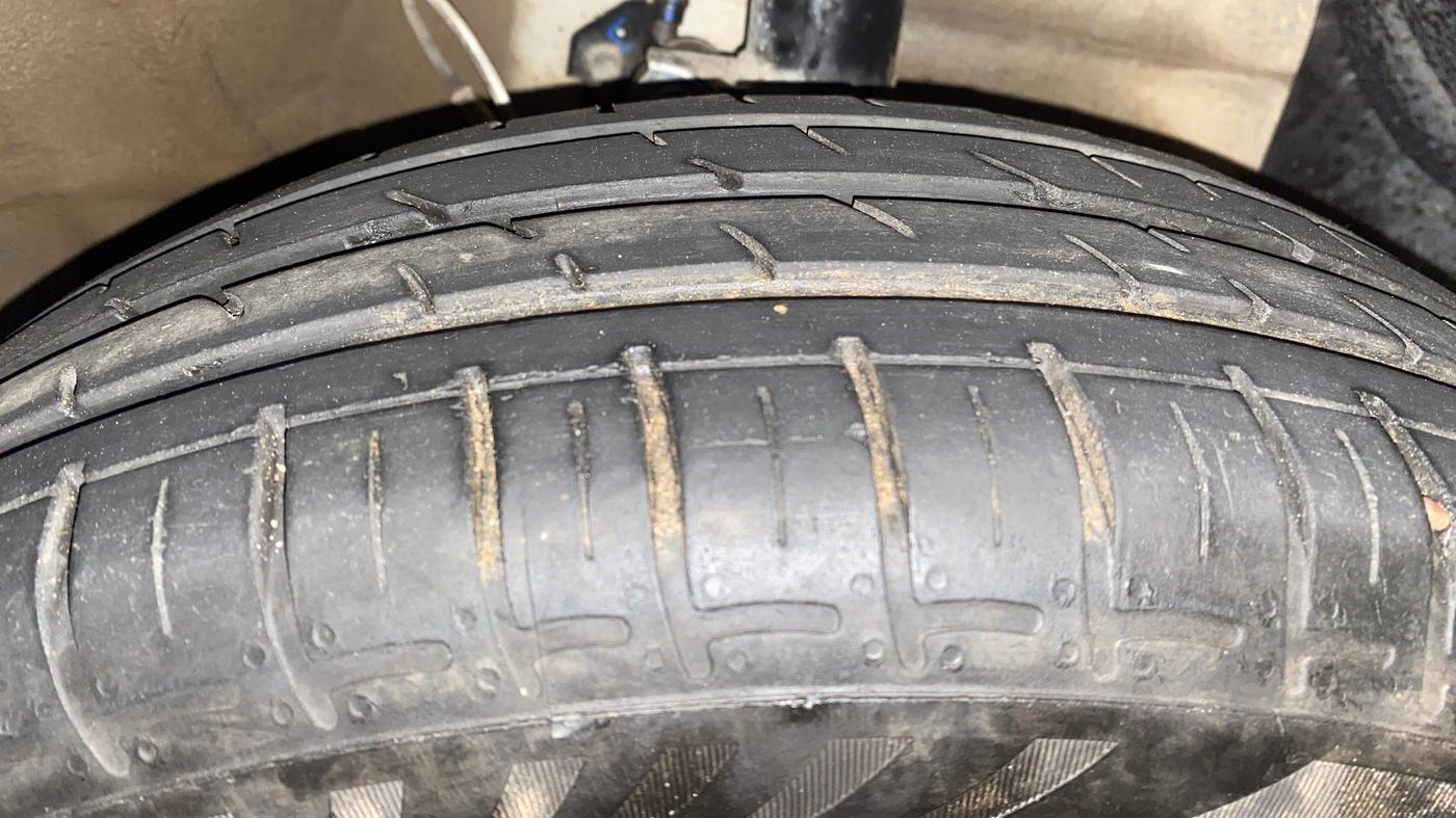 2024 Hyundai EXTER EX 1.2 MT, Petrol, Manual, 25,000 km, Right Front Tyre Tread