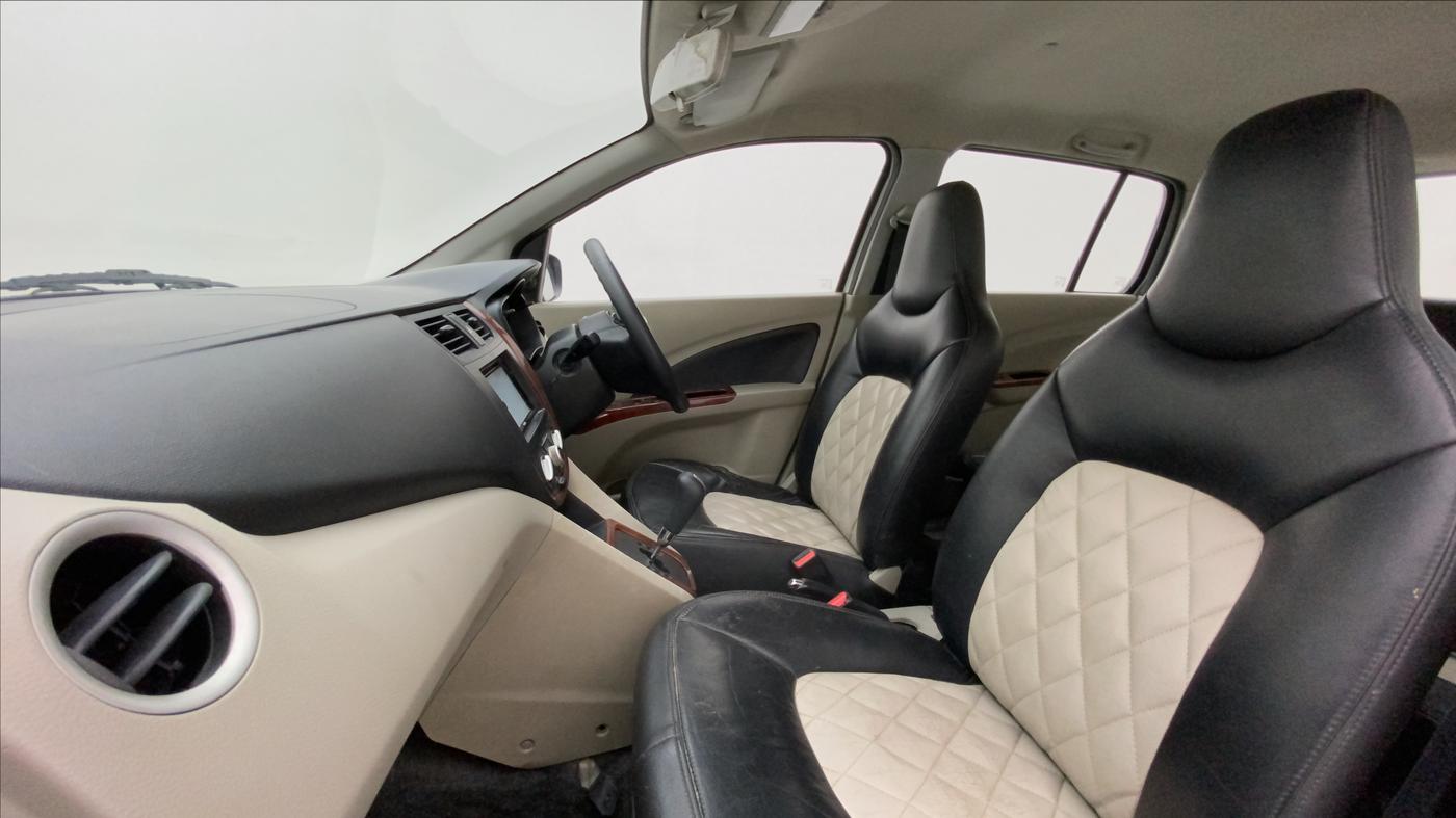 2014 Maruti Celerio VXI AMT, Petrol, Automatic, 71,320 km, Right Side Front Door Cabin