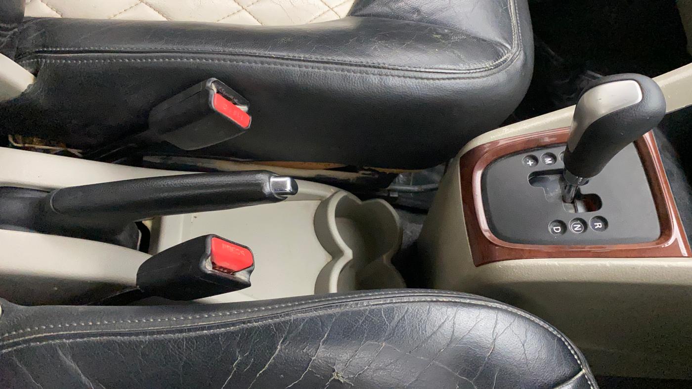 2014 Maruti Celerio VXI AMT, Petrol, Automatic, 71,320 km, Gear Lever