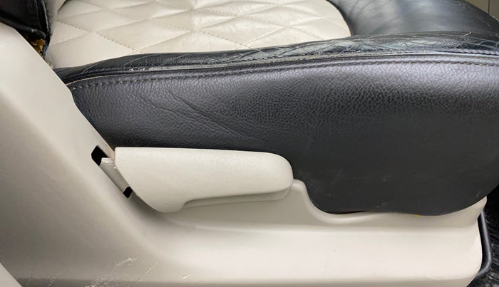 2014 Maruti Celerio VXI AMT, Petrol, Automatic, 71,320 km, Driver Side Adjustment Panel