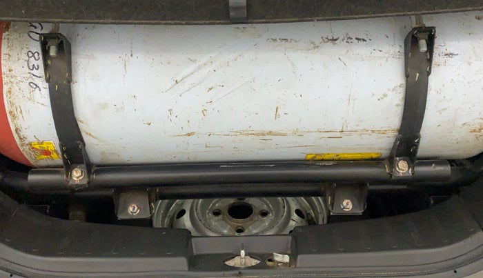 2015 Maruti Wagon R 1.0 LXI CNG, CNG, Manual, 70,628 km, Boot Inside