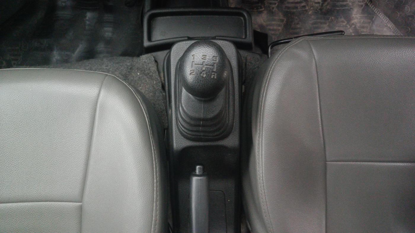 2022 Maruti Eeco 7 STR STD 1.2, Petrol, Manual, 34,983 km, Gear Lever