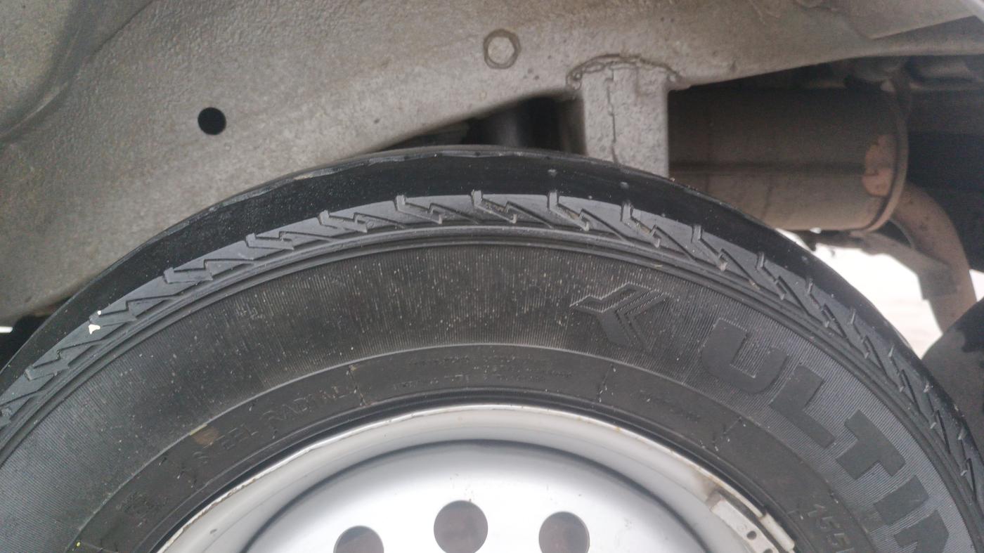 2022 Maruti Eeco 7 STR STD 1.2, Petrol, Manual, 34,983 km, Left Rear Tyre Tread