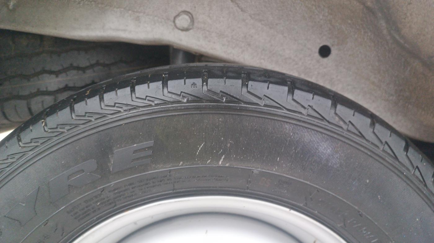 2022 Maruti Eeco 7 STR STD 1.2, Petrol, Manual, 34,983 km, Right Rear Tyre Tread