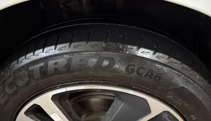 2024 Tata ALTROZ XZ Plus (S) LUX Diese, Diesel, Manual, 59,129 km, Right Front Tyre Tread