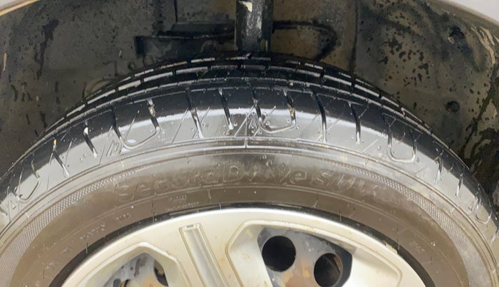 2022 Tata NEXON XMA PLUS SUNROOF PETROL, Petrol, Automatic, 47,565 km, Left Front Tyre Tread